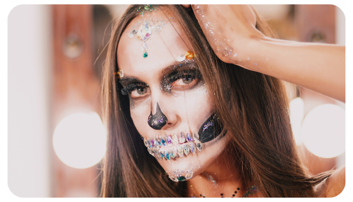 Vem aí o Halloween, disfarça-te a rigor!